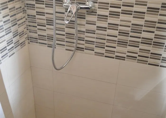 Taormina Bay, Sleeps 6, 30 Meters From The Sea *