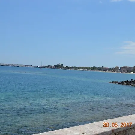 Taormina Bay, Sleeps 6, 30 Meters From The Sea 지아르디니낙소스