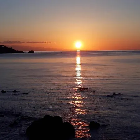 펜션 Taormina Bay, Sleeps 6, 30 Meters From The Sea 지아르디니낙소스