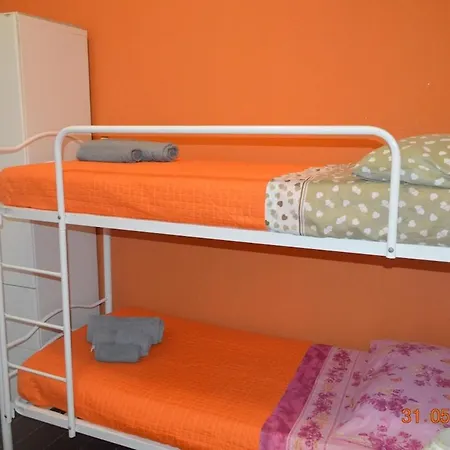 펜션 Taormina Bay, Sleeps 6, 30 Meters From The Sea 지아르디니낙소스